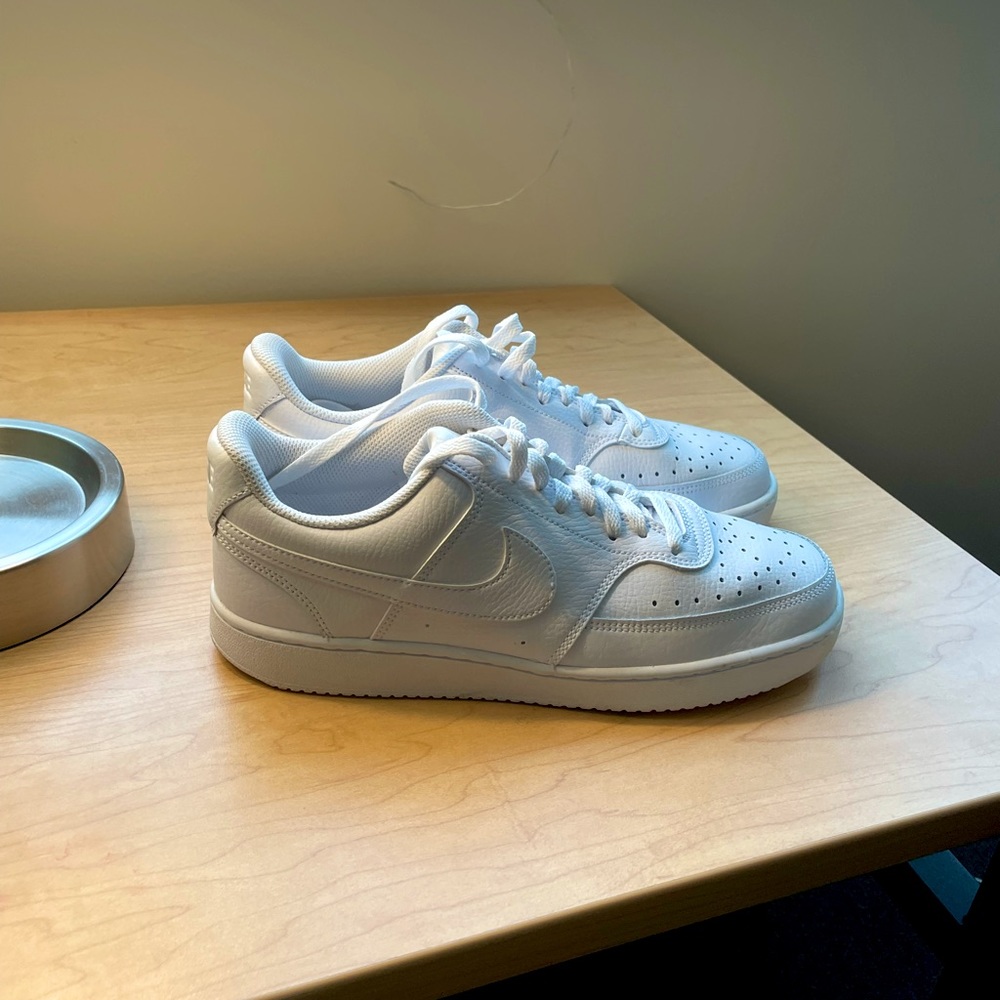 Nike Court Vision Low